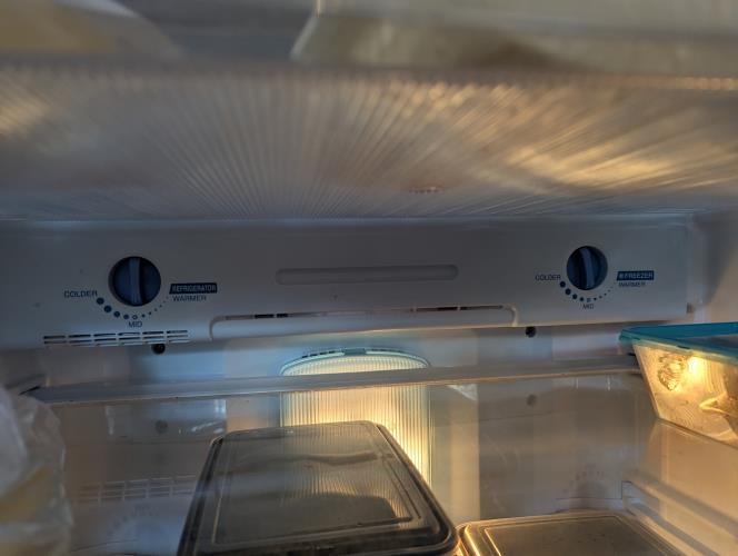 Second-hand Mitsubishi 385L Top Mount Fridge - Photo 4)