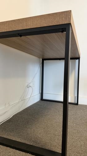 Second-hand Desk - Photo 4)