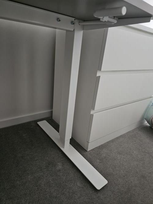 Second-hand IKEA Height-Adjustable Desk - Photo 4)