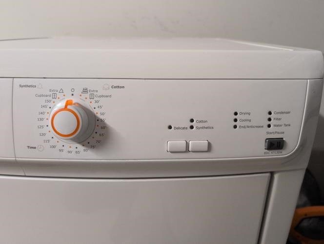 Second-hand Electrolux 7kg Dryer - Photo 4)