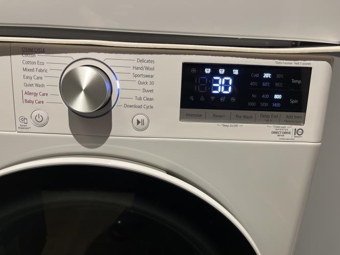 Second-hand LG 7.5kg Front Load Washing Machine - Photo 4)