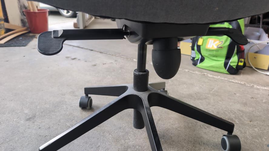 Second-hand IKEA Markus Office Swivel Chair - Photo 4)