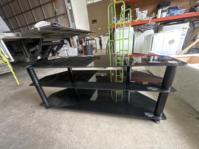 Second-hand TV Stand - Photo 4)