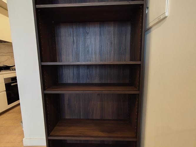 Second-hand IKEA Billy Bookshelf - Photo 4)