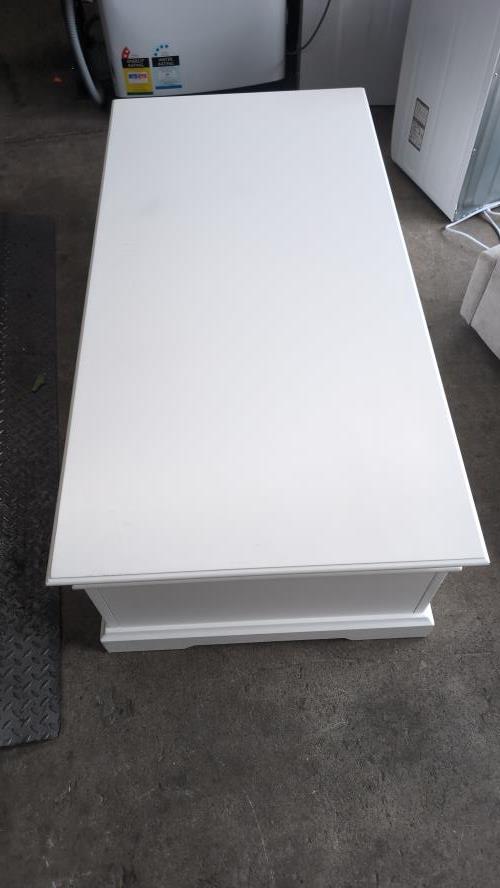 Second-hand Coffee Table - Photo 4)