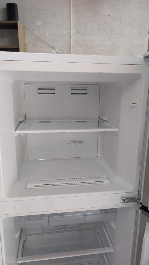 Second-hand Hisense 230L Top Mount Fridge - Photo 4)