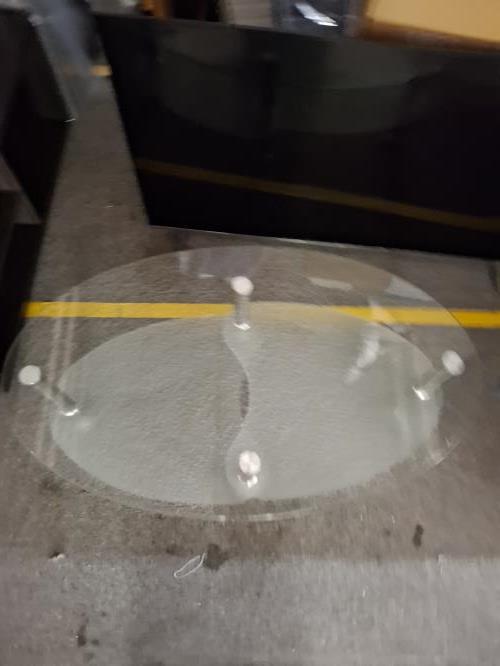 Second-hand Glass Coffee Table - Photo 4)