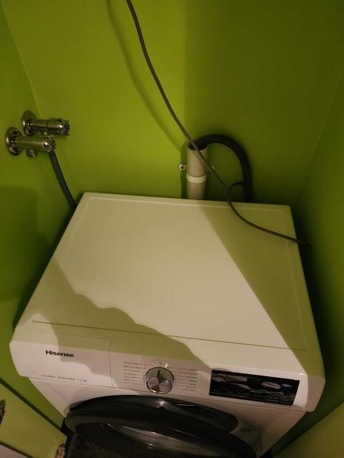 Second-hand Hisense 7.5kg Front Load Washing Machine - Photo 5)