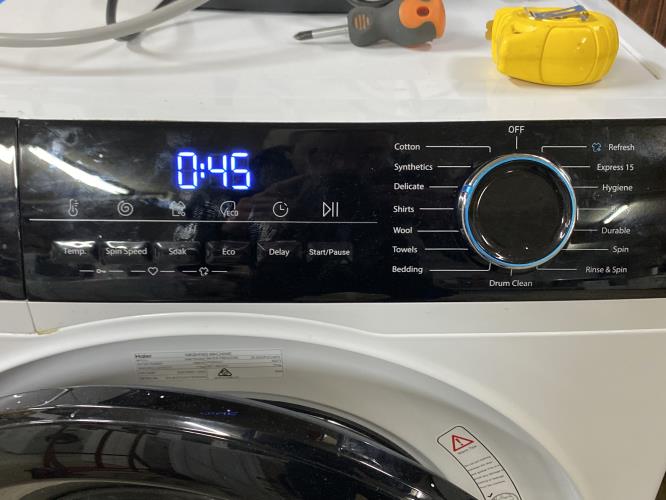 Second-hand Haier 7.5kg Front Load Washing Machine - Photo 5)