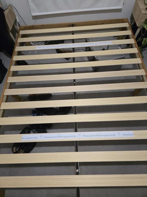 Second-hand Queen Size Bed Frame - Photo 5)
