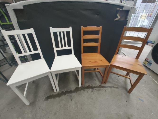 Second-hand Dining Table with 4 Chairs - Photo 5)