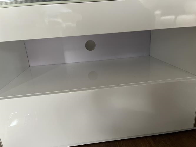 Second-hand Entertainment Unit - Photo 5)