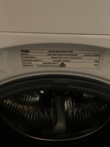 Second-hand Haier 7.5kg Front Load Washing Machine - Photo 5)