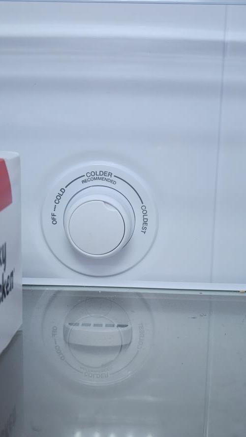 Second-hand Euromaid 269L Top Mount Fridge - Photo 5)