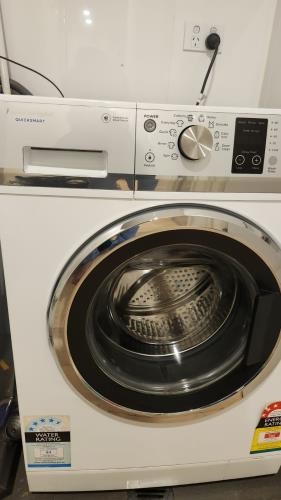 Second-hand Fisher & Paykel 7.5kg Front Load Washing Machine - Photo 5)