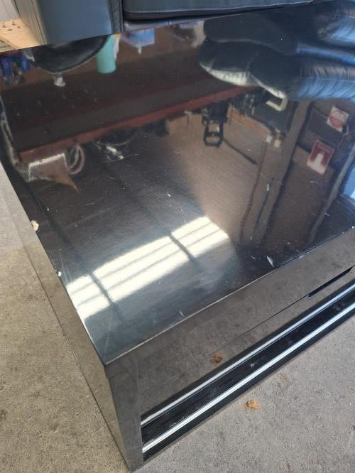 Second-hand Entertainment Unit - Photo 5)