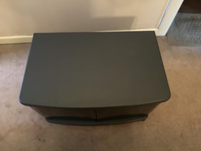 Second-hand TV Stand - Photo 5)