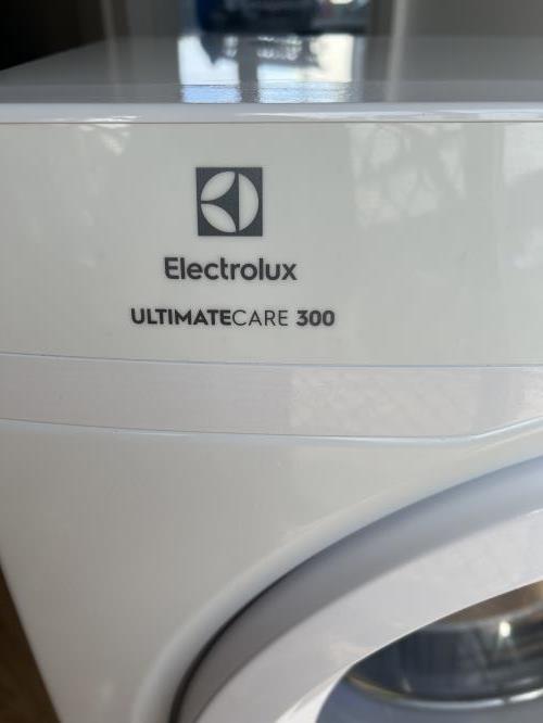Second-hand Electrolux 6kg Dryer - Photo 5)