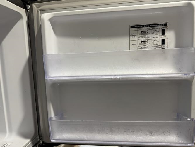 Second-hand Samsung 255L Top Mount Fridge - Photo 5)