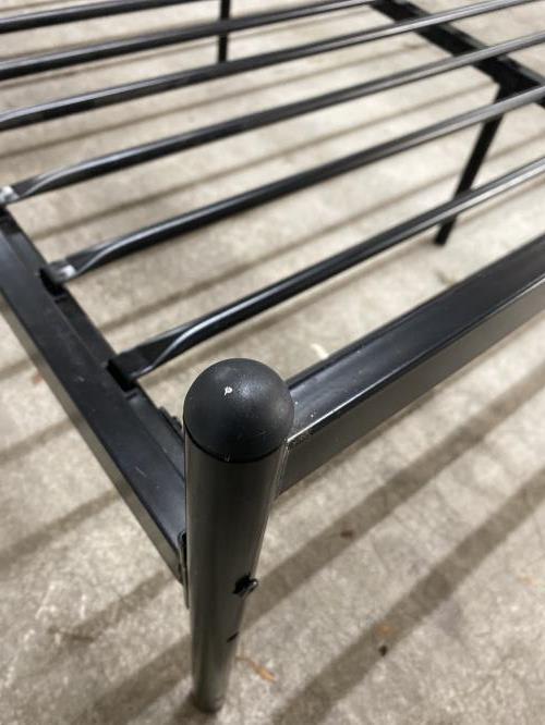 Second-hand Double Bed Frame - Photo 5)