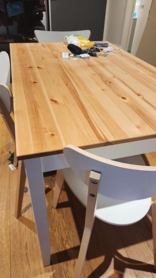 Second-hand Dining Table with 4 Chairs - Photo 5)