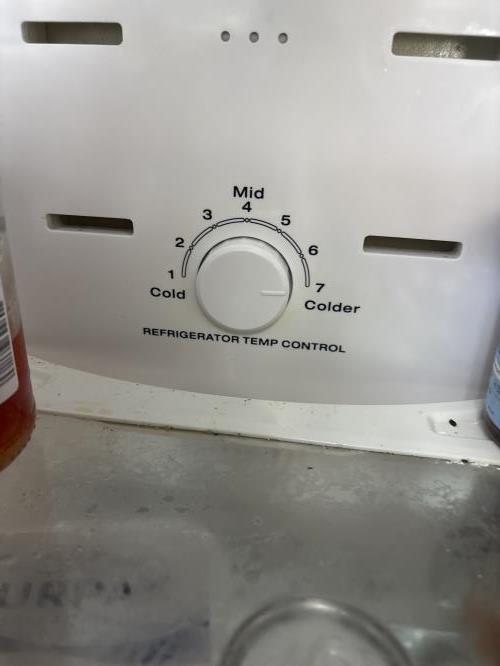 Second-hand Hisense 230L Top Mount Fridge - Photo 5)
