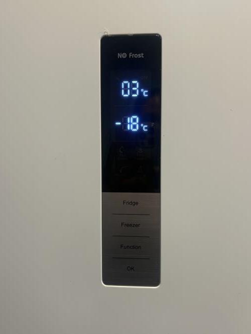 Second-hand Chiq 432L Top Mount Fridge - Photo 5)