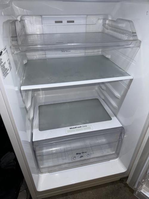 Second-hand Samsung 228L Top Mount Fridge - Photo 5)