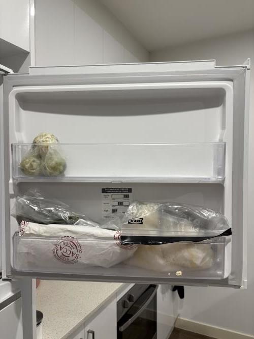 Second-hand Westinghouse 347L Top Mount Fridge - Photo 5)