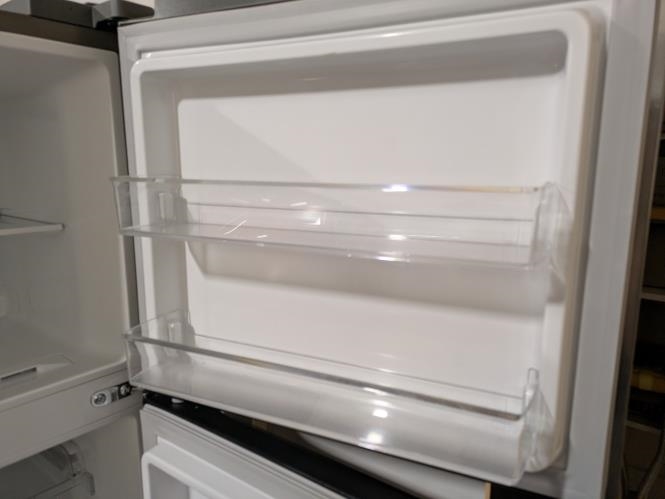 Second-hand LG 243L Top Mount Fridge - Photo 5)