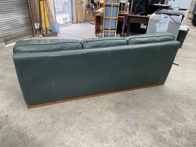 Second-hand Sofa - Photo 5)