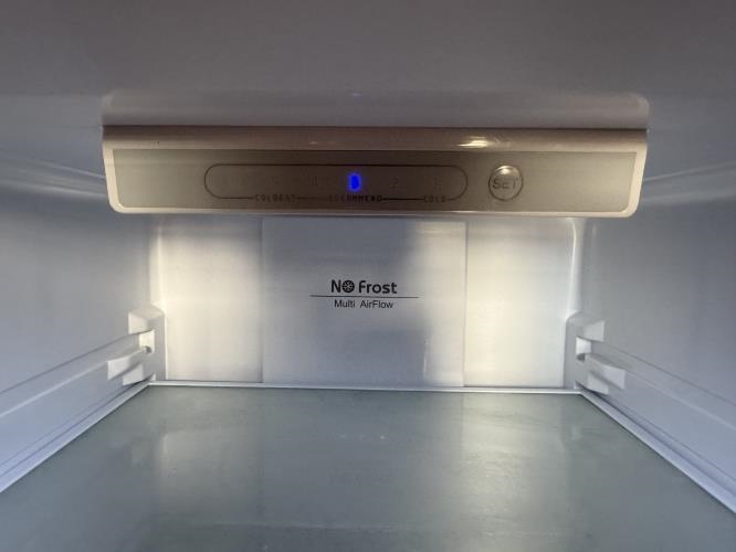 Second-hand Chiq 283L Bottom Mount Fridge - Photo 5)