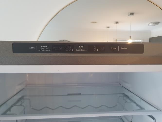 Second-hand Samsung 458L Bottom Mount Fridge - Photo 5)