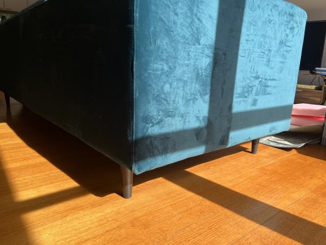 Second-hand Three Seater Sofa - Photo 5)