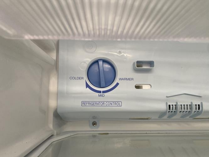 Second-hand Mitsubishi 260L Top Mount Fridge - Photo 5)