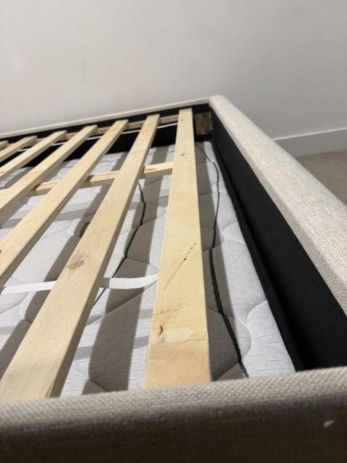 Second-hand Double Bed Frame - Photo 5)