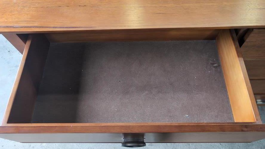 Second-hand Chest of Drawers - Photo 5)