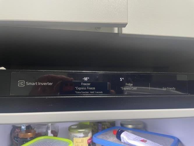 Second-hand LG 403L Bottom Mount Fridge - Photo 5)