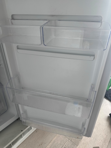 Second-hand Westinghouse 230L Top Mount Fridge - Photo 5)