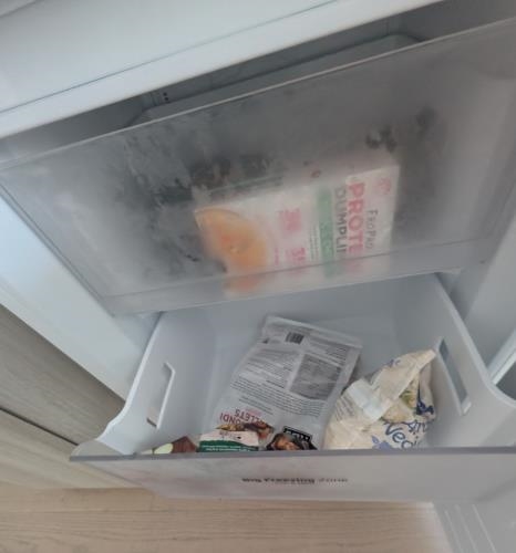 Second-hand LG 306L Bottom Mount Fridge - Photo 5)