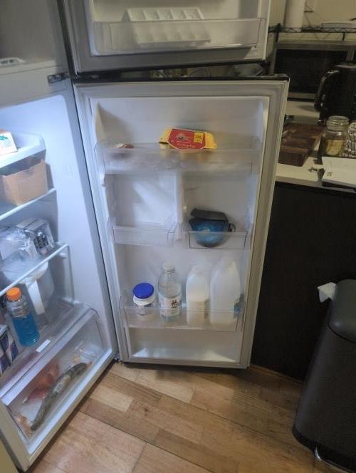 Second-hand LG 254L Top Mount Fridge - Photo 5)
