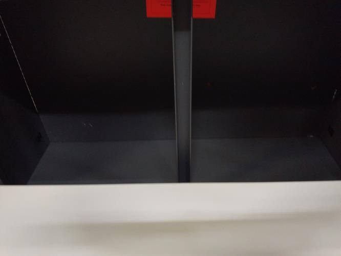 Second-hand White Storage (and Filing) Cabinet (2 Files Wide) \u2013 Metal - Photo 5)