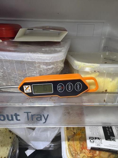 Second-hand LG 243L Top Mount Fridge - Photo 5)
