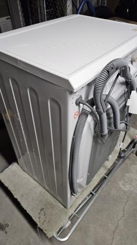 Second-hand LG 7.5kg Front Load Washing Machine - Photo 5)