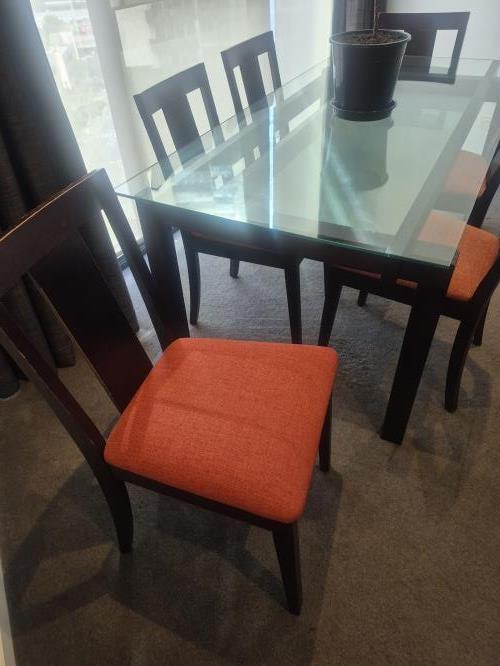 Second-hand Glass Dining Table with 6 Chairs - Photo 5)