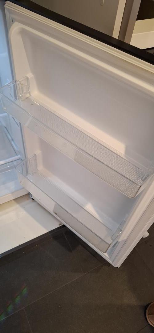 Second-hand Hisense 205L Top Mount Fridge - Photo 5)