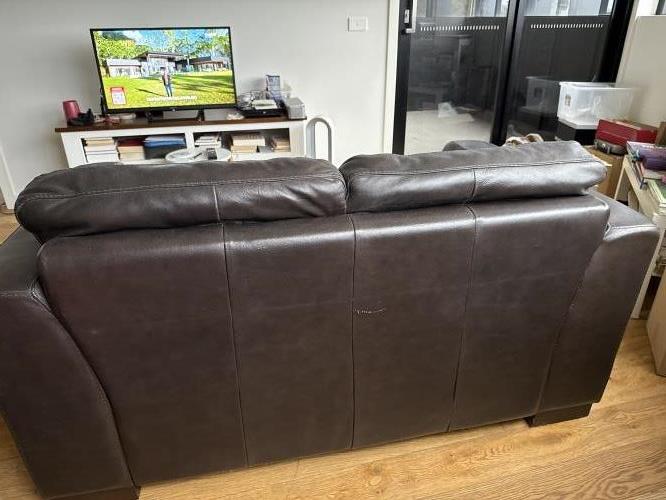 Second-hand Two Seater Sofa - Photo 5)