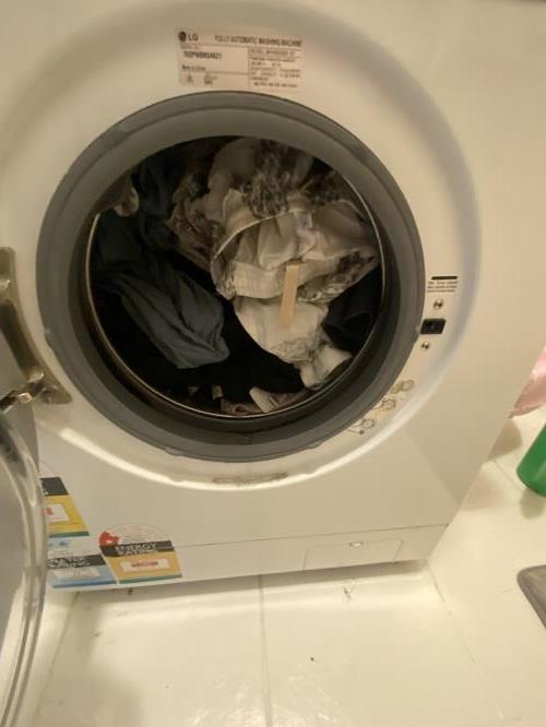 Second-hand LG 7kg / 4kg Washer-Dryer Combo - Photo 5)