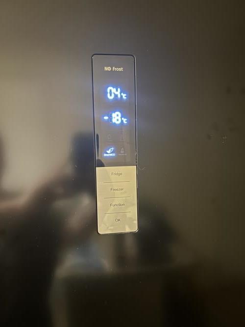 Second-hand Chiq 396L Bottom Mount Fridge - Photo 5)