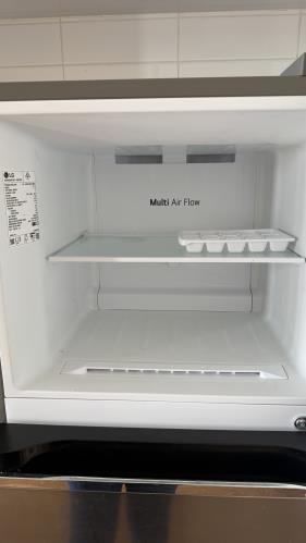 Second-hand LG 243L Top Mount Fridge - Photo 5)